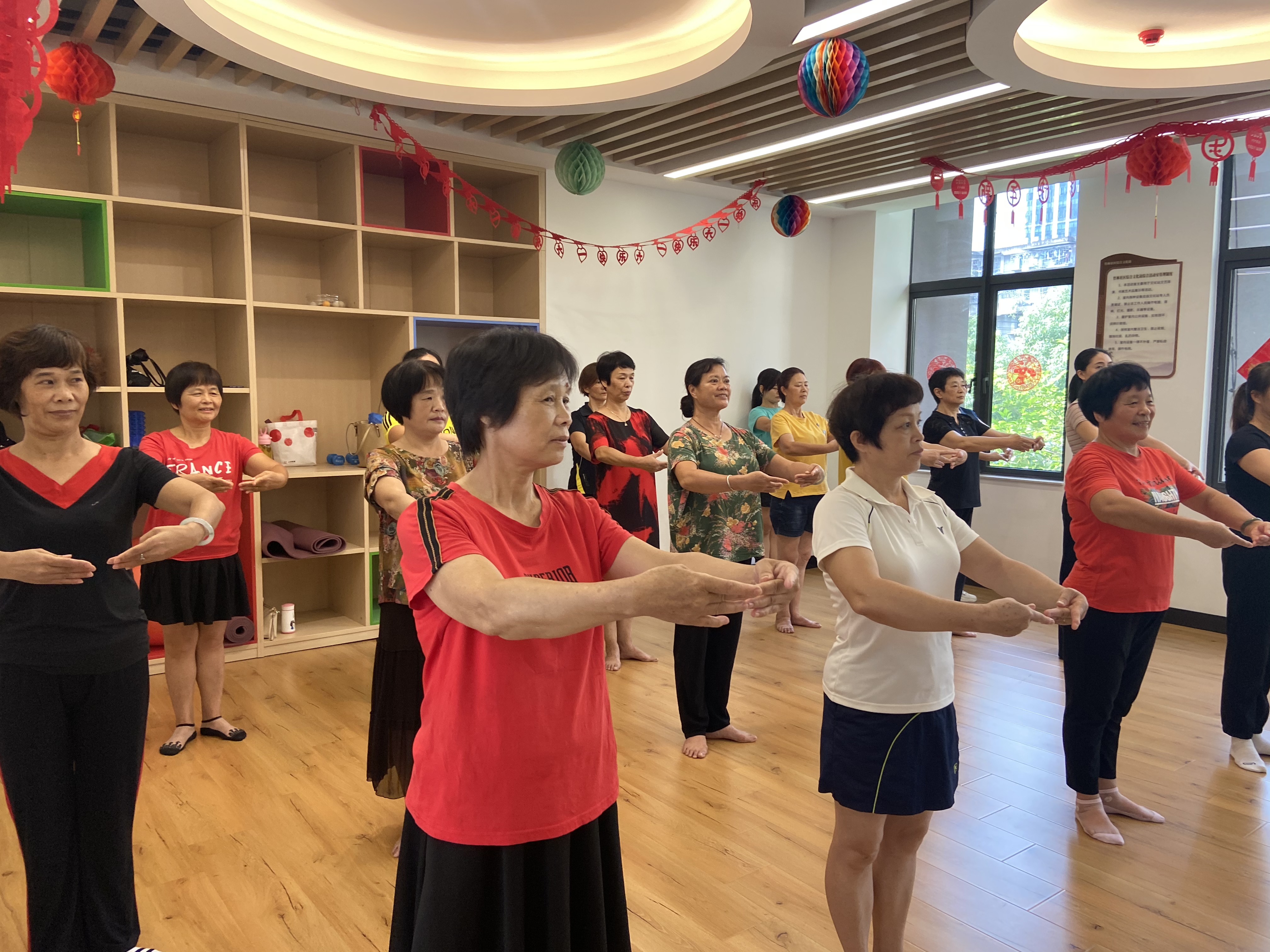 岳峰：竹林社区新时代文明实践站举办主题舞蹈培训课
