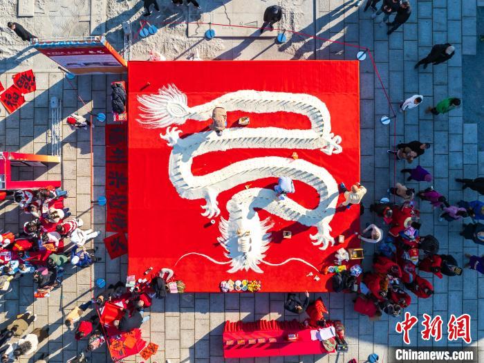 （新闻走基层）摆米龙祈福迎春 千年习俗于福州晋安再现