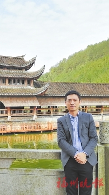 获评第六届福建省工艺美术大师  郑书喜：日复一日打磨“工匠精神”