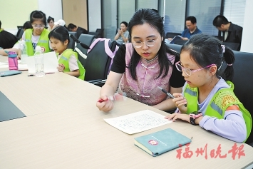 本报写作训练营小营员探秘红庙岭  在对的地方　垃圾就会变成好东西