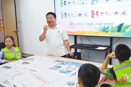 本报写作训练营小营员探秘红庙岭  在对的地方　垃圾就会变成好东西