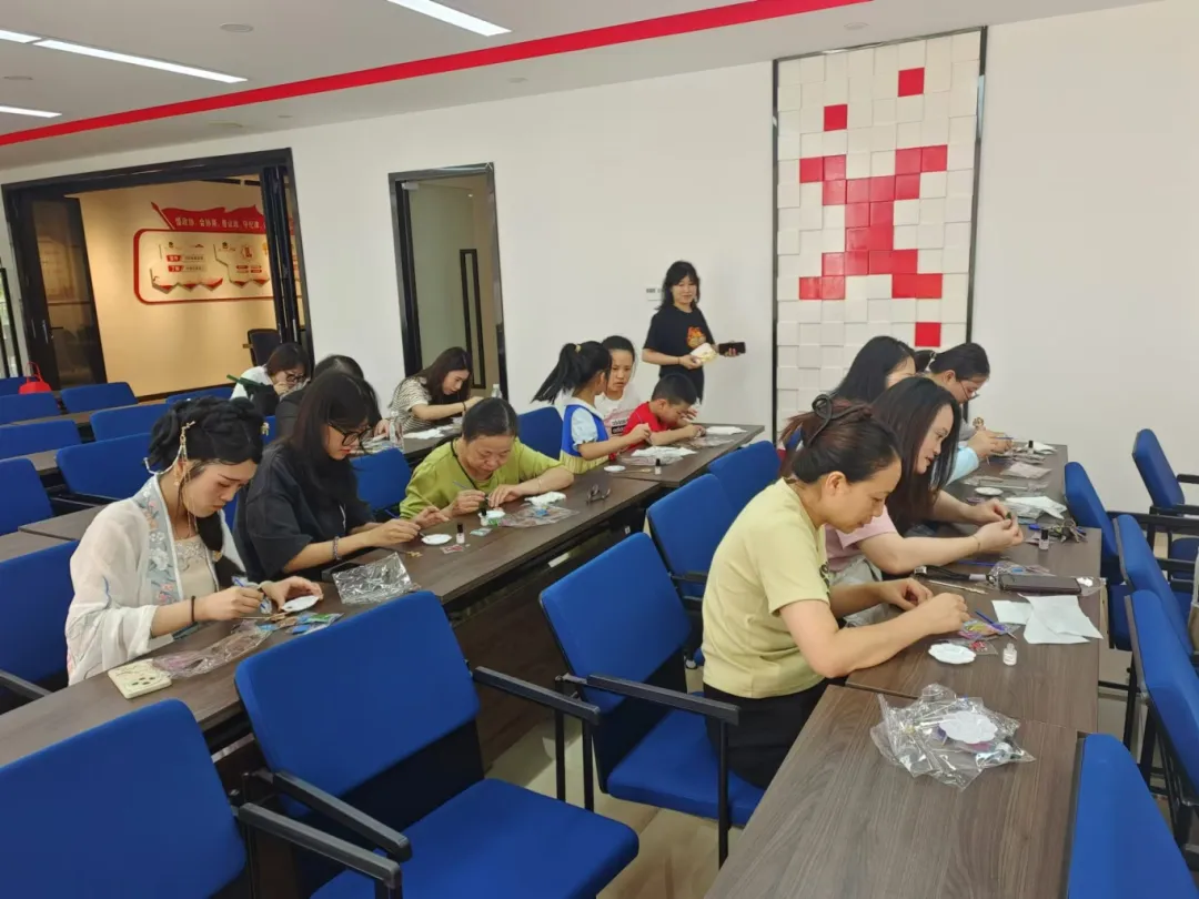 【网络中国节·七夕】非遗DIY！新店热闹迎七夕！