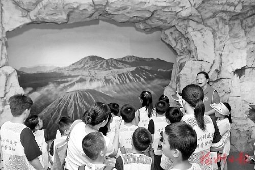 首批“福州市新时代巾帼讲习所”开讲  让党的创新理论飞入寻常百姓家