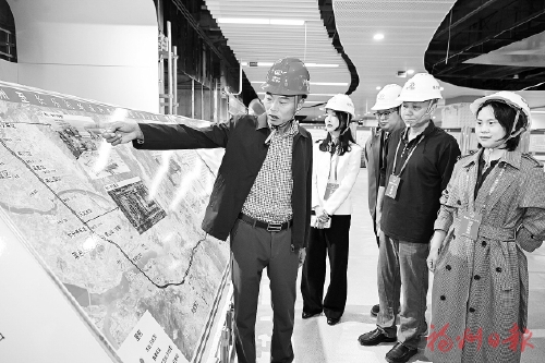 切实把实事办好、好事办实  四级人大代表实地视察为民办实事项目建设情况