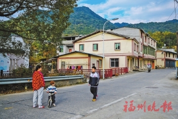 弘扬红色文化、芙蓉石文化、畲族文化  晋安峨嵋村：老区村奏响“振兴曲”