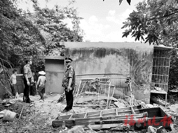 金鸡山涵洞上方　新建违建被拆除