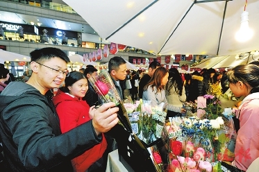 夜high集市　潮人汇聚