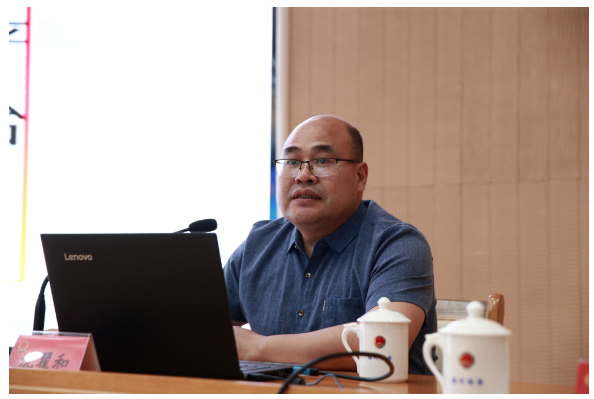 学纪知纪铭于心 明纪守纪践于行