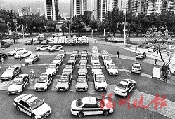 “连续18年！‘高考直通车’又来了”追踪　仪式感满满，“高考直通车”发车了  今年千车助考　优先驶向考点