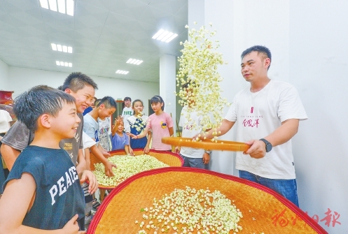 福州茉莉花茶闯出振兴之路 去年全产业链产值超五十八亿元