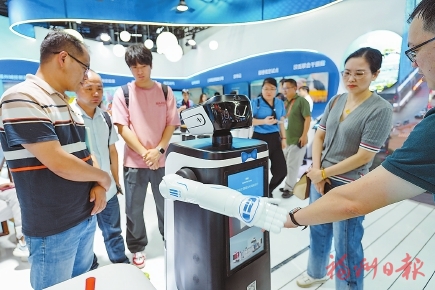 产业向新向质向未来  今年前5个月我市重点项目完成投资2192.8亿元