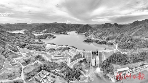 福州荣膺全球可持续发展城市奖一周年系列报道之六  “更新”的城市　更美的生活  福州全力走好可持续发展之路