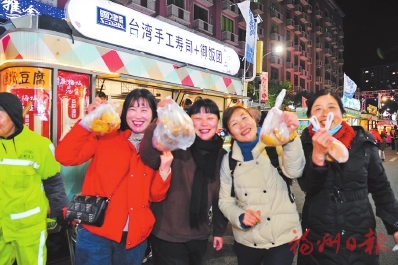 15个市级夜色经济体验示范街区同步开街