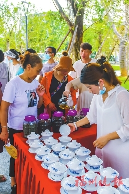 调蓄工程开闸汇水，城市生态绿轴呈现  “大美”晋安湖公园开园